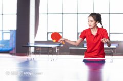 江苏乒乓球队“两进”活动走进社区